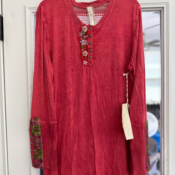 Aratta Silent Journey Tops - Aratta Red Polo Collar Buttoned Tunic NWT